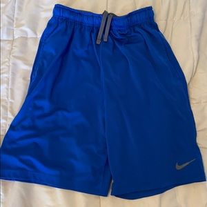 Nike men’s Dri-fit athletic shorts S